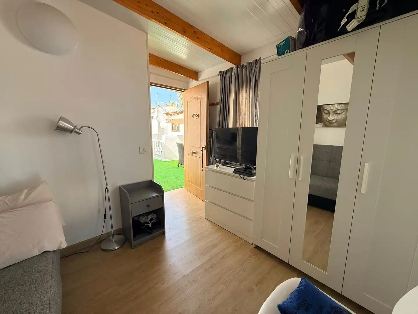 Habitación de Ático en venta en Arona con Terraza, Amueblado y Piscina comunitaria