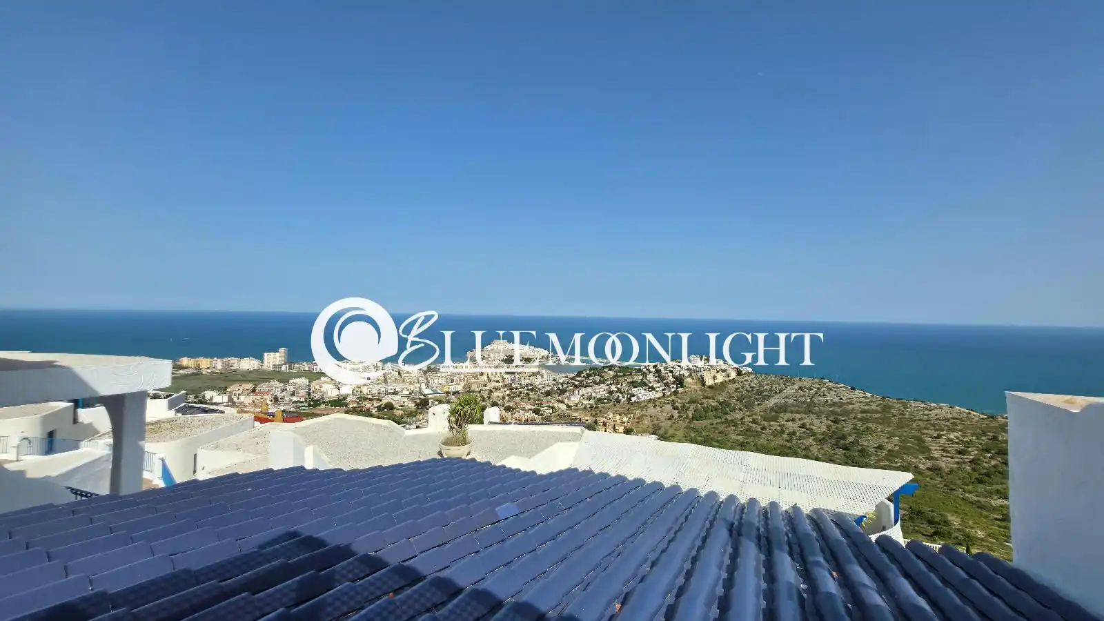 Vista exterior de Ático en venta en Peñíscola / Peníscola con Aire acondicionado, Calefacción y Terraza
