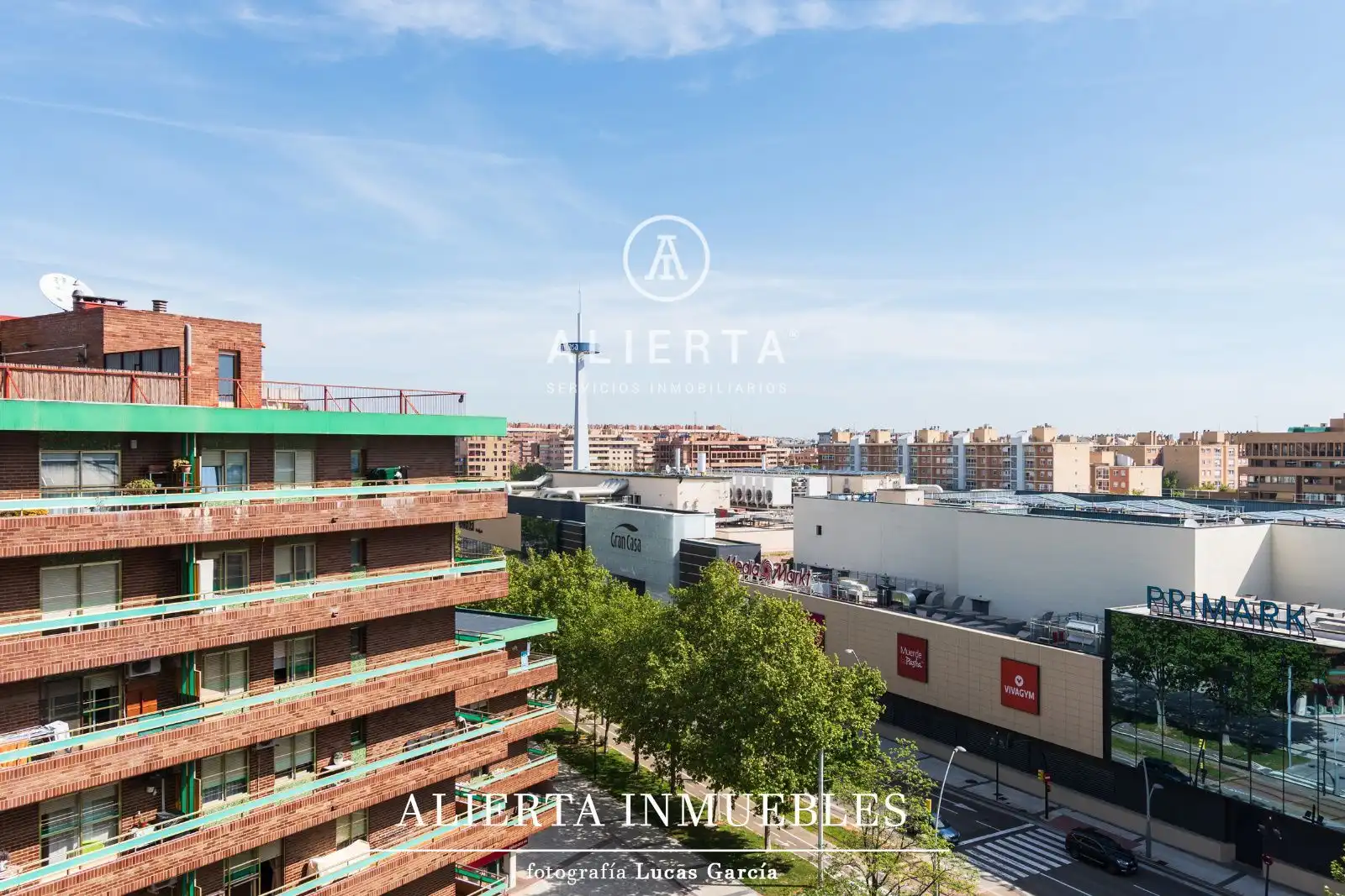 Exterior view of Flat for sale in Zaragoza  with Heating and Storage room