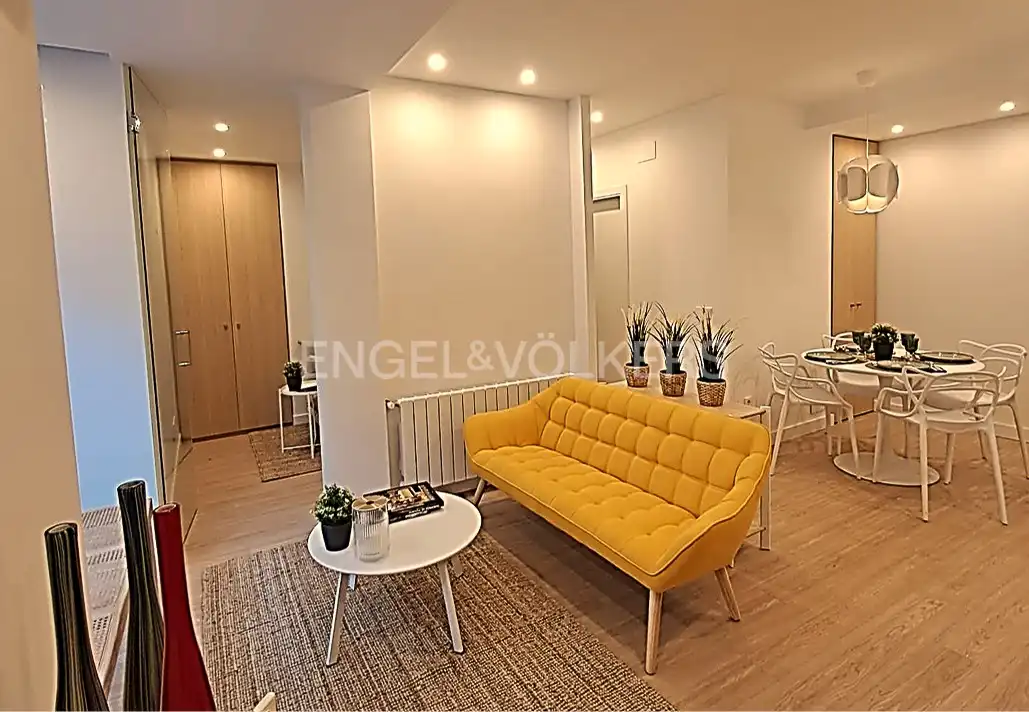 Living room of Apartments for rent in Madrid  with Air Conditioner, Heating and Furnished