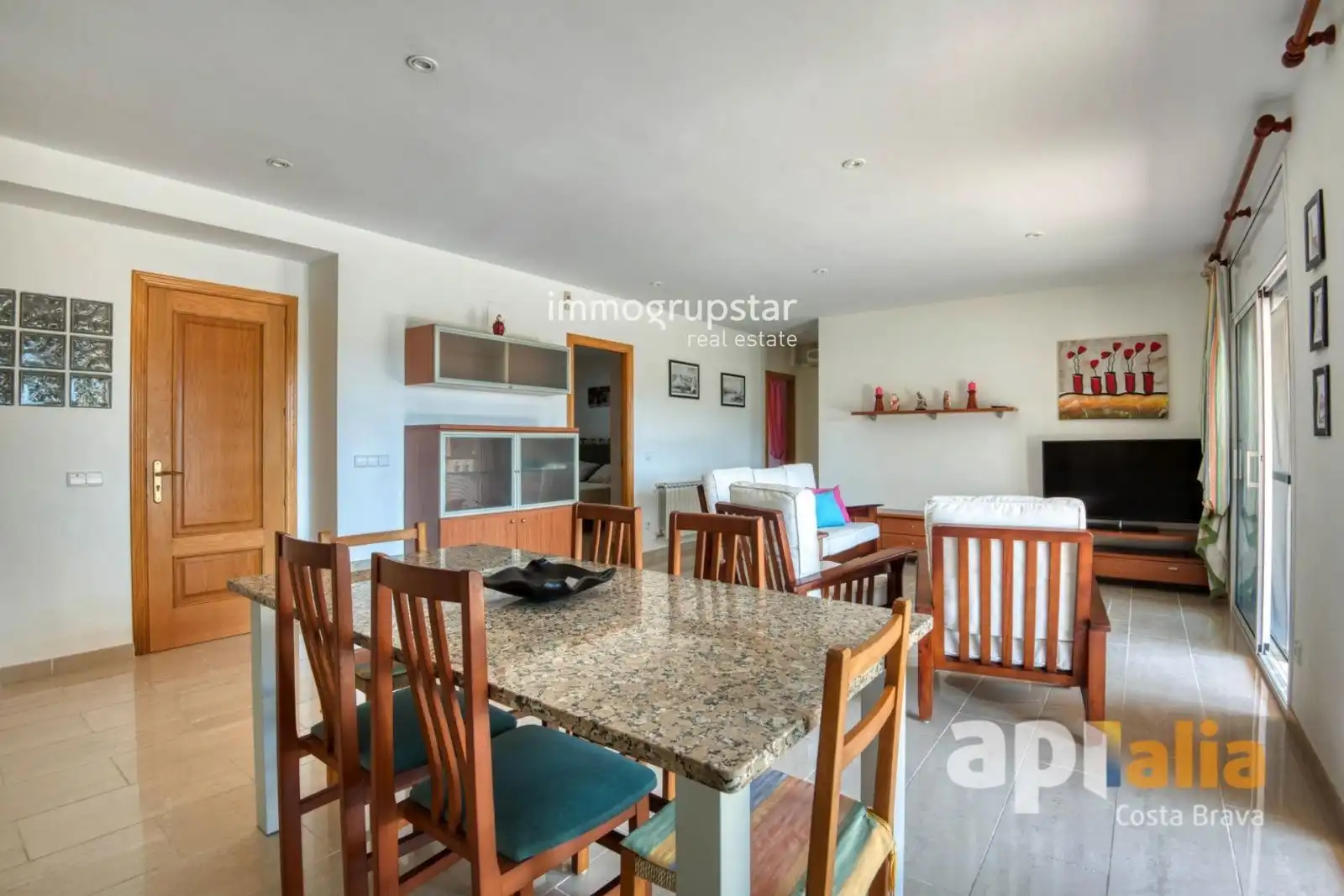 Sala d'estar de Casa o xalet en venda en Calonge i Sant Antoni amb Calefacció, Terrassa i Piscina