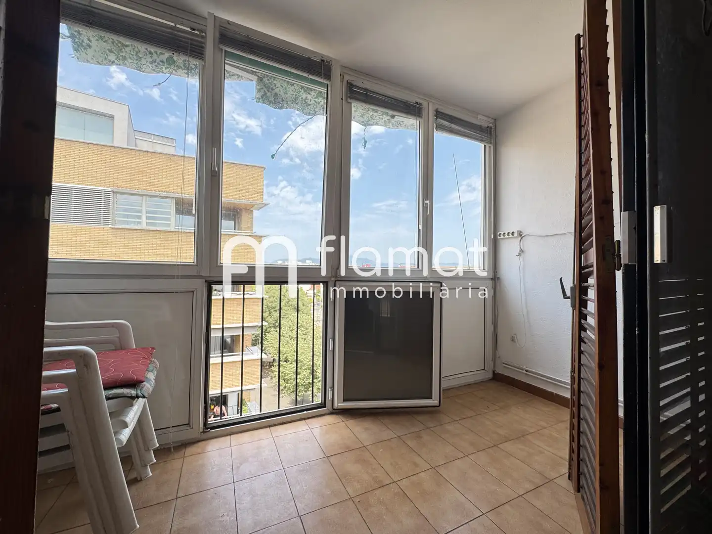 Vista exterior de Piso en venta en Girona