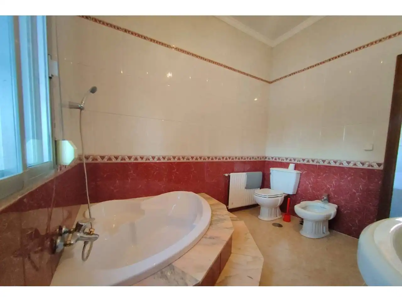 Baño de Casa o chalet en venta en Carmona con Aire acondicionado, Jardín privado y Terraza