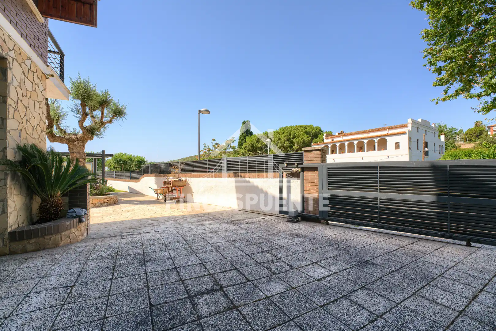 Terraza de Casa o chalet en venta en Tiana con Jardín privado, Terraza y Piscina