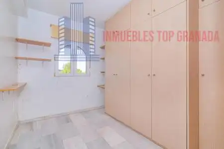 Dúplex en venta en Torre de Comares, Barrio de Zaidín