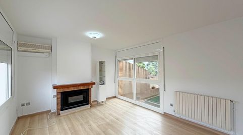 Fantástico Piso con Gran Balcón y Chimenea, Listo para Entrar a Vivir en Montblanc