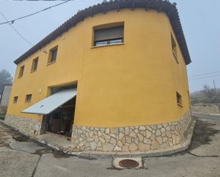 Exterior view of House or chalet for sale in Brea de Tajo  with Terrace and Storage room