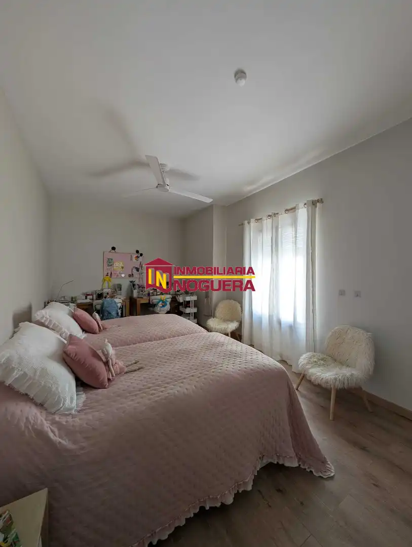 Dormitori de Casa o xalet en venda en Écija