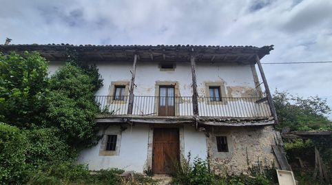 CASA PARA REFORMAR EN LA MERINDAD DE MONTIJA