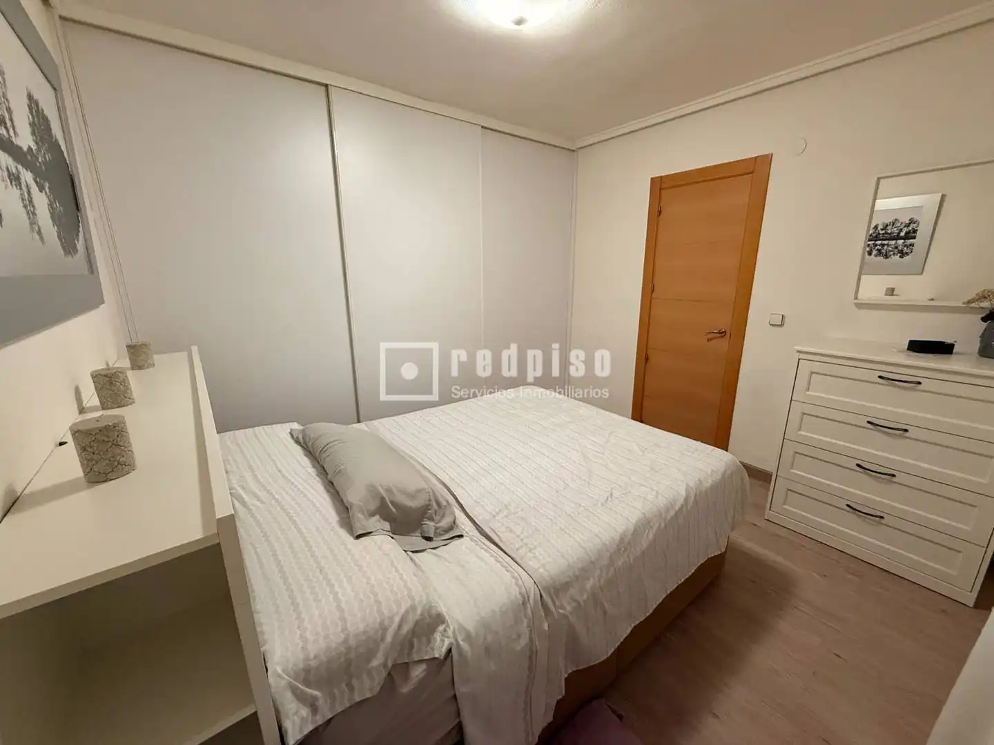 Habitación de Piso en venta en Valencia con Aire acondicionado, Trastero y Amueblado