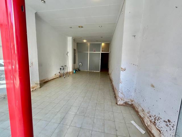 Local comercial en Venta en Avinguda Camí Nou, 60 en Benetússer