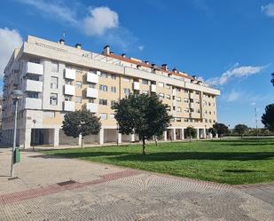 Exterior view of Apartment to rent in  Logroño  with Air Conditioner, Terrace and Balcony