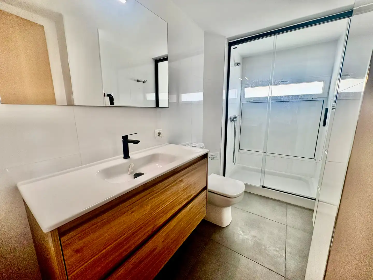 Piso con ascensor en venta en Carrer Sol Naixent, imagen 17