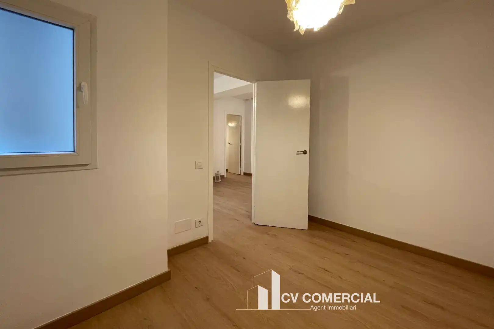 Bedroom of Office for rent in Barcelona