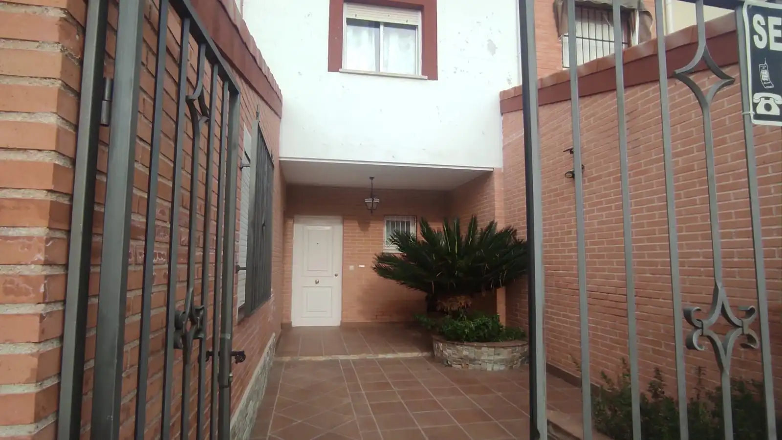 Casa o xalet en venda en Argamasilla de Calatrava amb Jardí privat i Moblat