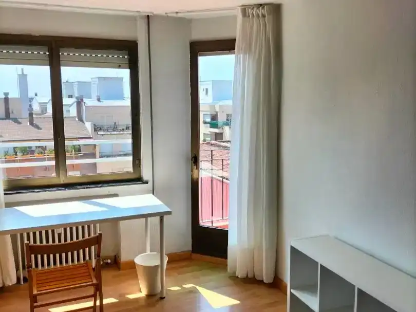 Terraza de Piso para compartir en León Capital  con Parquet, Amueblado y Balcón
