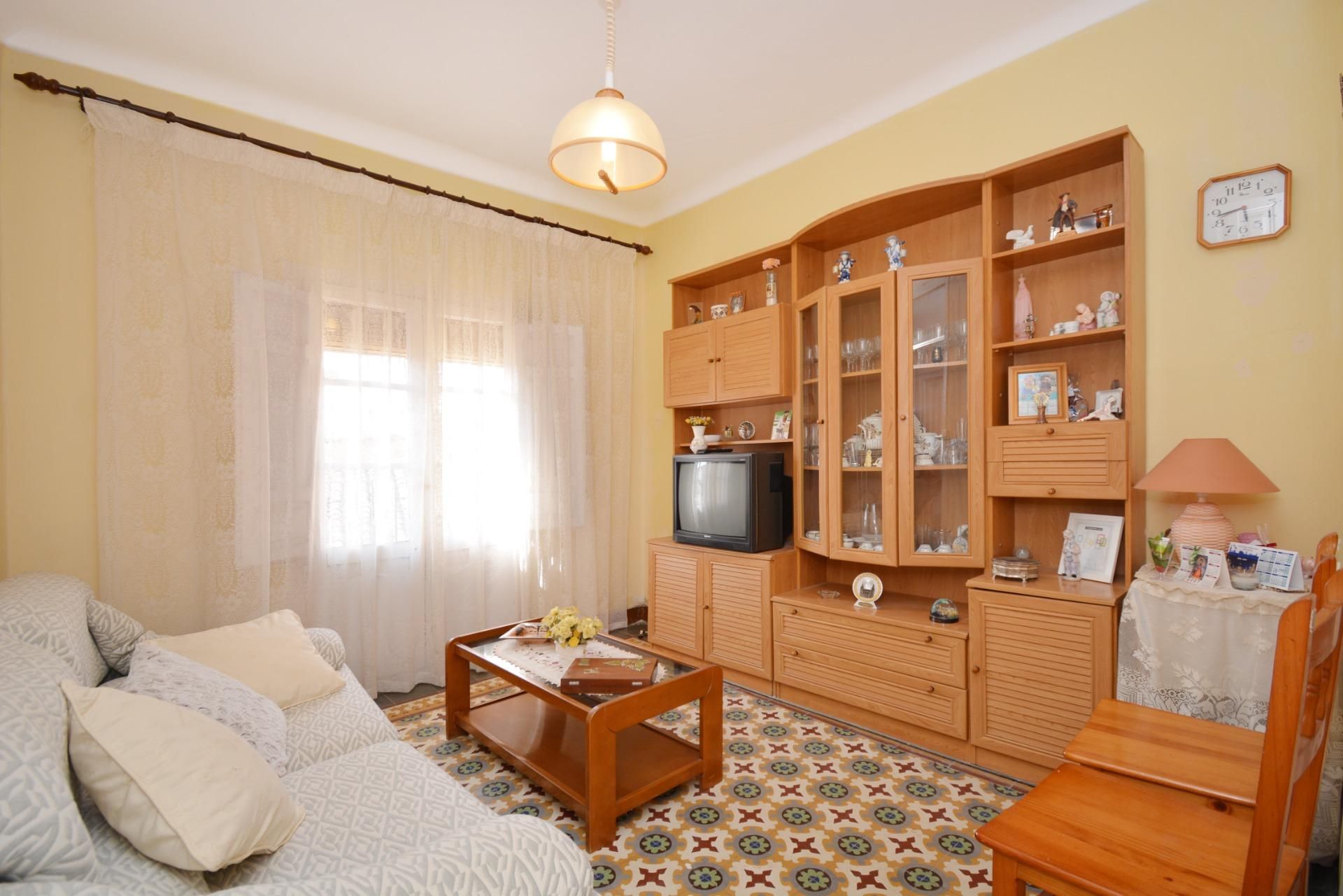 Sala d'estar de Casa o xalet en venda en Gallur amb Jardí privat, Terrassa i Traster