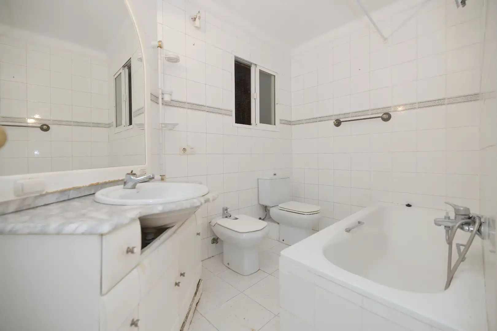 Baño de Piso en venta en Marbella con Terraza