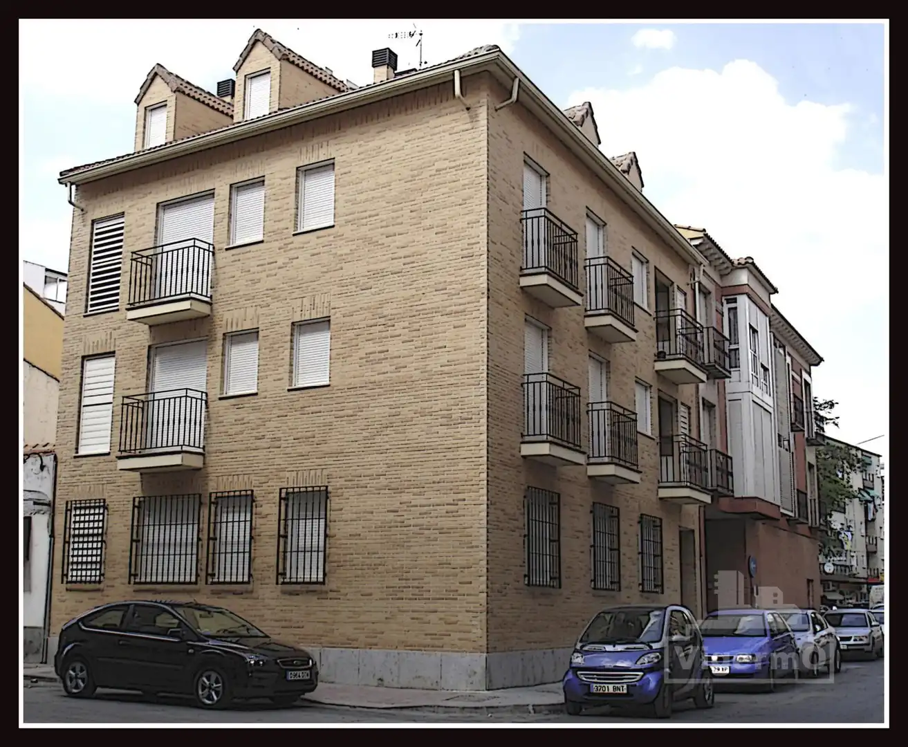 Außenansicht von Maisonette zum Verkauf in Torrejón de Ardoz mit Klimaanlage, Heizung und Terrasse