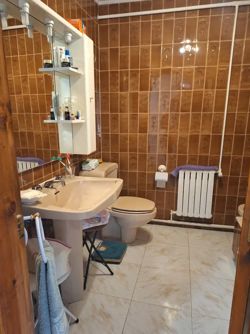 Bathroom of Flat for sale in Barruelo de Santullán  with Storage room and Balcony
