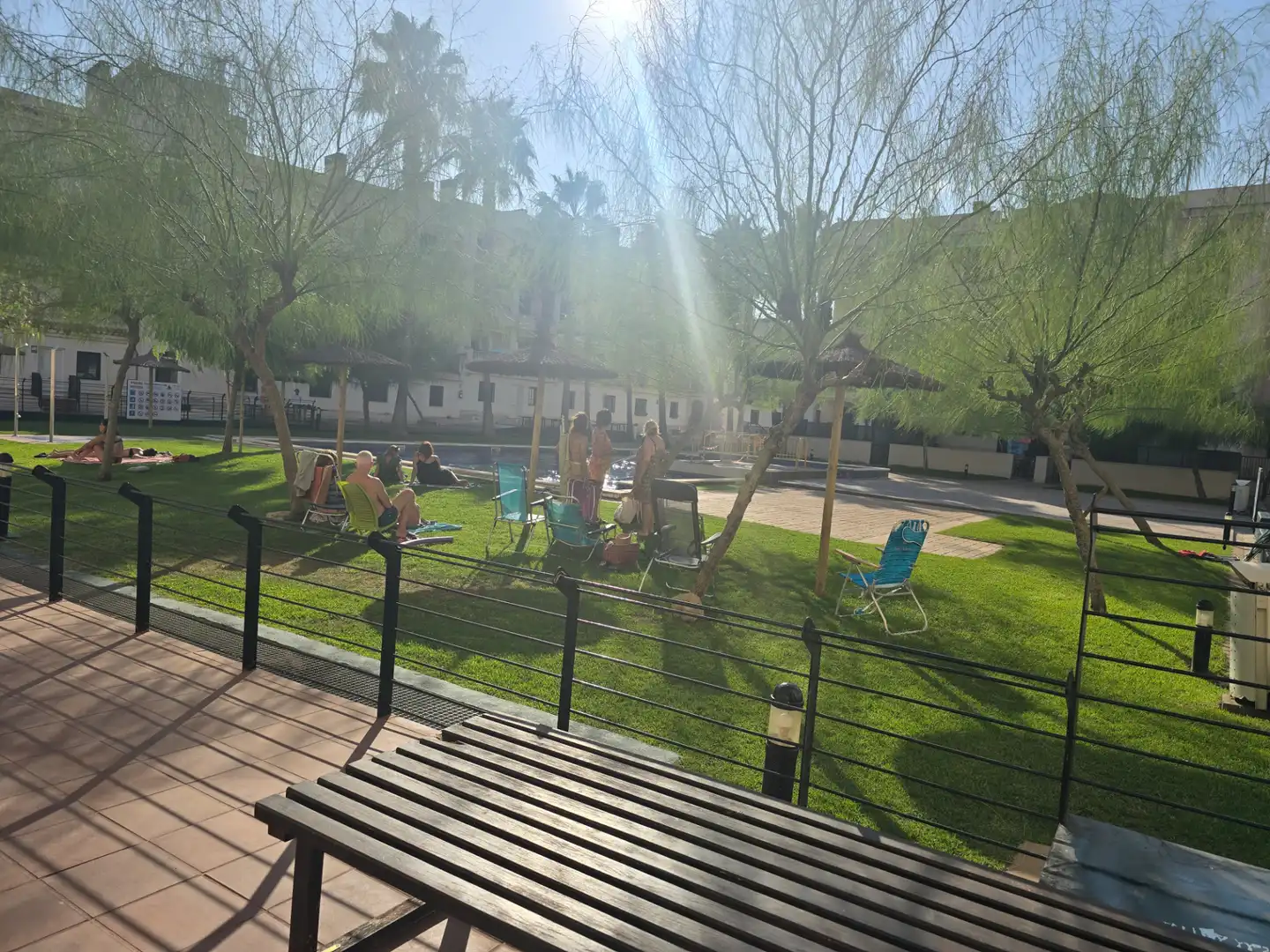 Außenansicht von Wohnungen zum Verkauf in Mont-roig del Camp mit Klimaanlage, Terrasse und Abstellraum