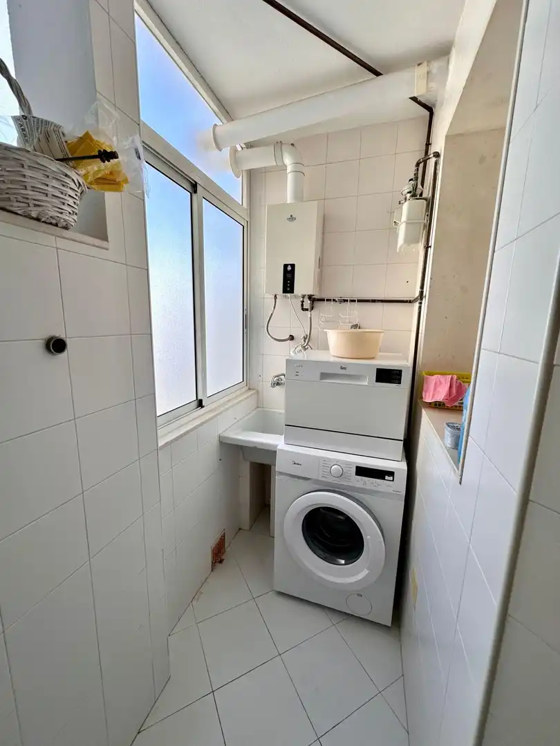 Piso de alquiler en Aguadulce Sur