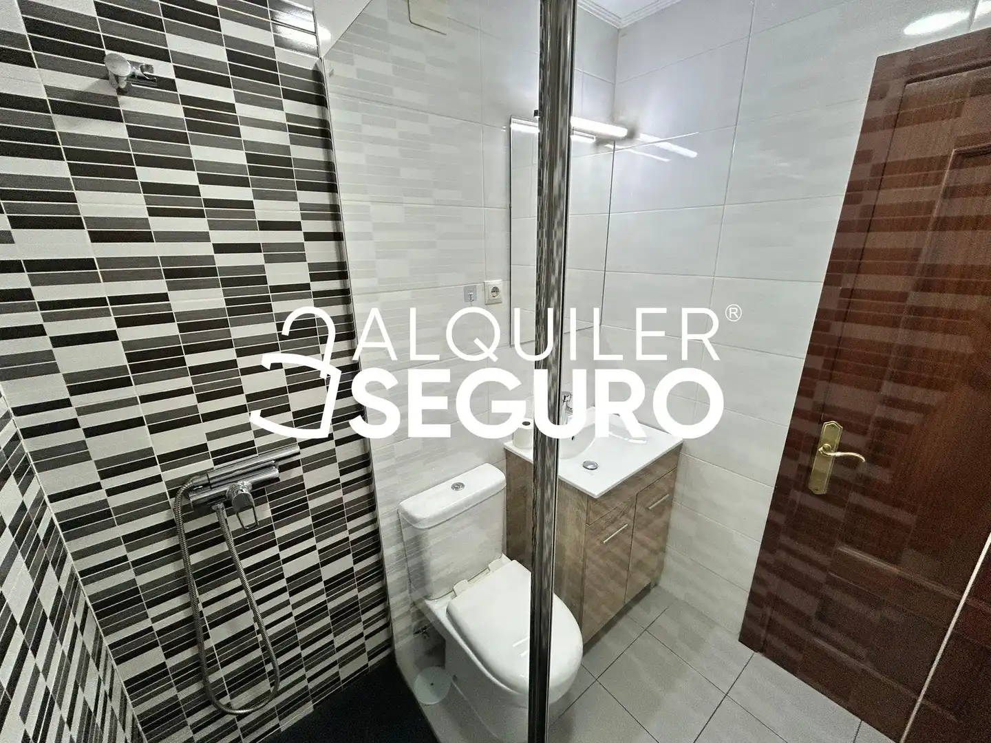 Flat for rent in Sierra de Pineda , Palomeras Bajas
