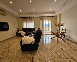 Sala d'estar de Casa adosada en venda en Ròtova amb Aire condicionat, Terrassa i Balcó
