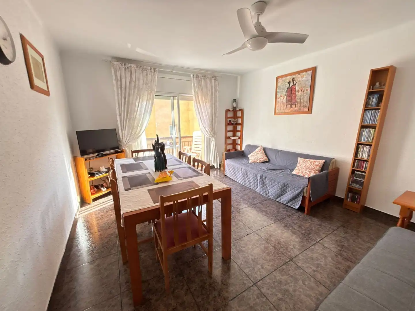 Living room of Flat for sale in Blanes  with Heating, Terrace and Furnished