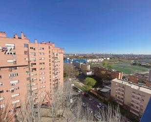 Vista exterior de Pis en venda en  Madrid Capital amb Aire condicionat