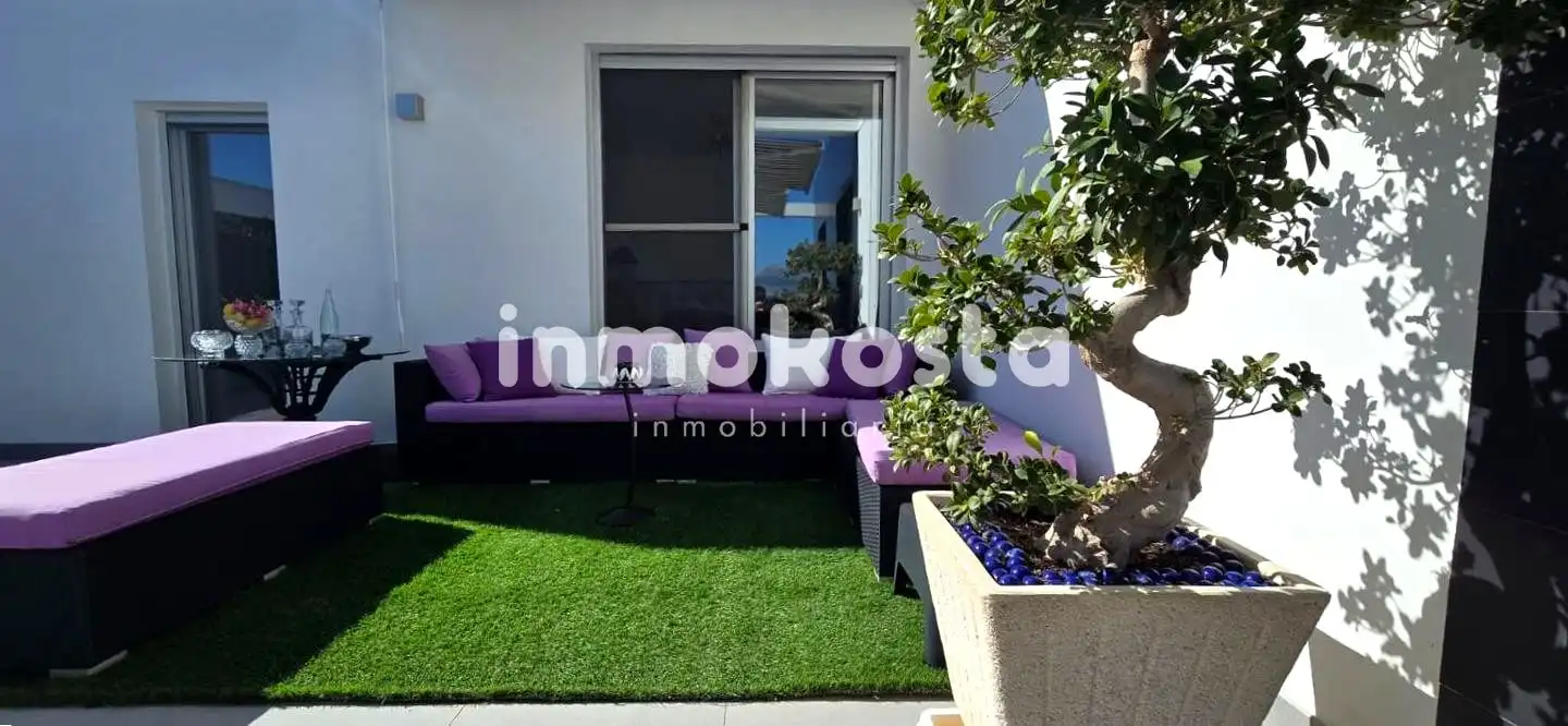 Terrassa de Casa o xalet en venda en Polop amb Aire condicionat, Calefacció i Jardí privat