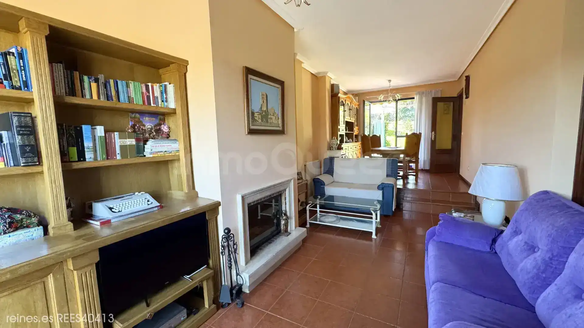 Sala d'estar de Casa adosada en venda en Comillas (Cantabria) amb Calefacció, Jardí privat i Terrassa