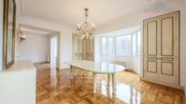 Dining room of Flat to rent in  Madrid Capital  with Terrace, Oven and Washing machine