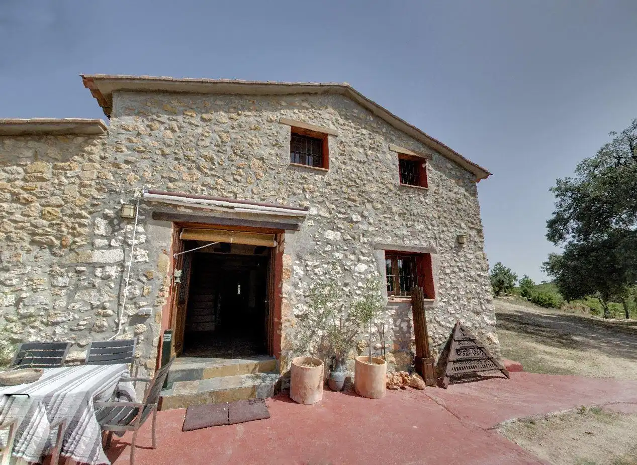 Vista exterior de Finca rústica en venta en Enguera con Calefacción, Jardín privado y Terraza