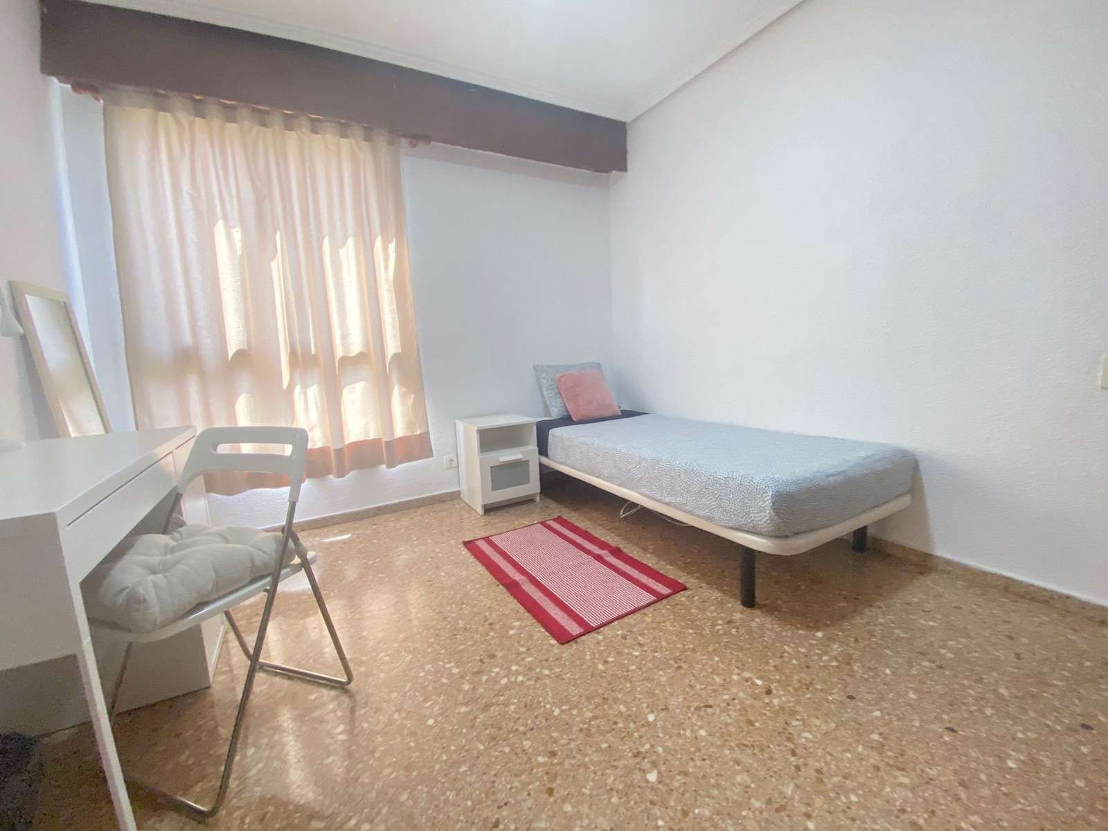 Pis per a compartir a Tormos