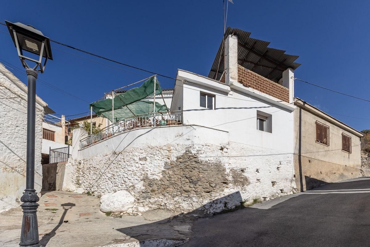 Vista exterior de Casa o xalet en venda en Monachil amb Traster i Balcó