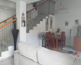 Sala d'estar de Casa o xalet en venda en Villar del Rey amb Aire condicionat, Calefacció i Terrassa