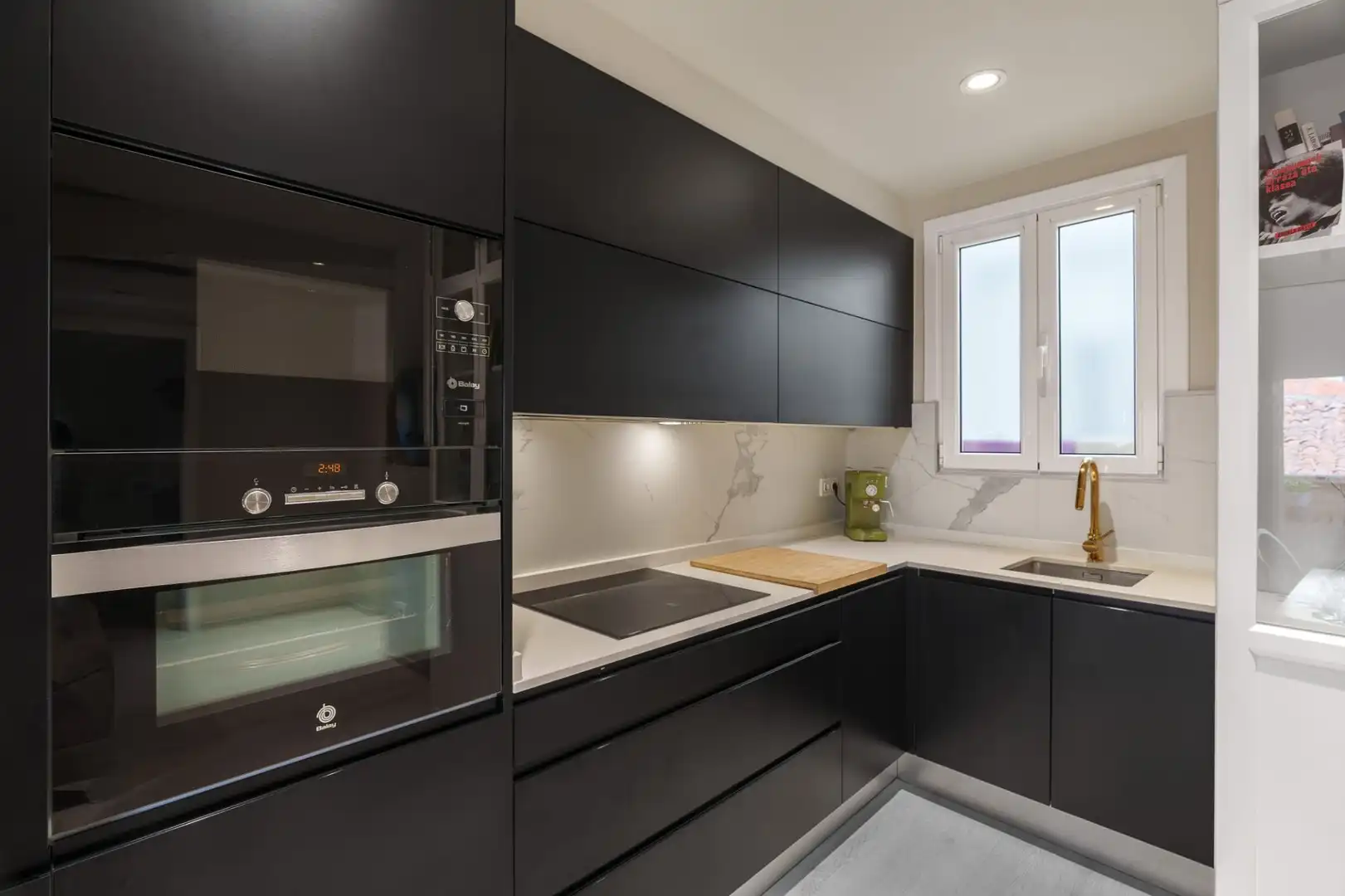 Kitchen of Flat for sale in Tolosa  with Air Conditioner, Heating and Terrace