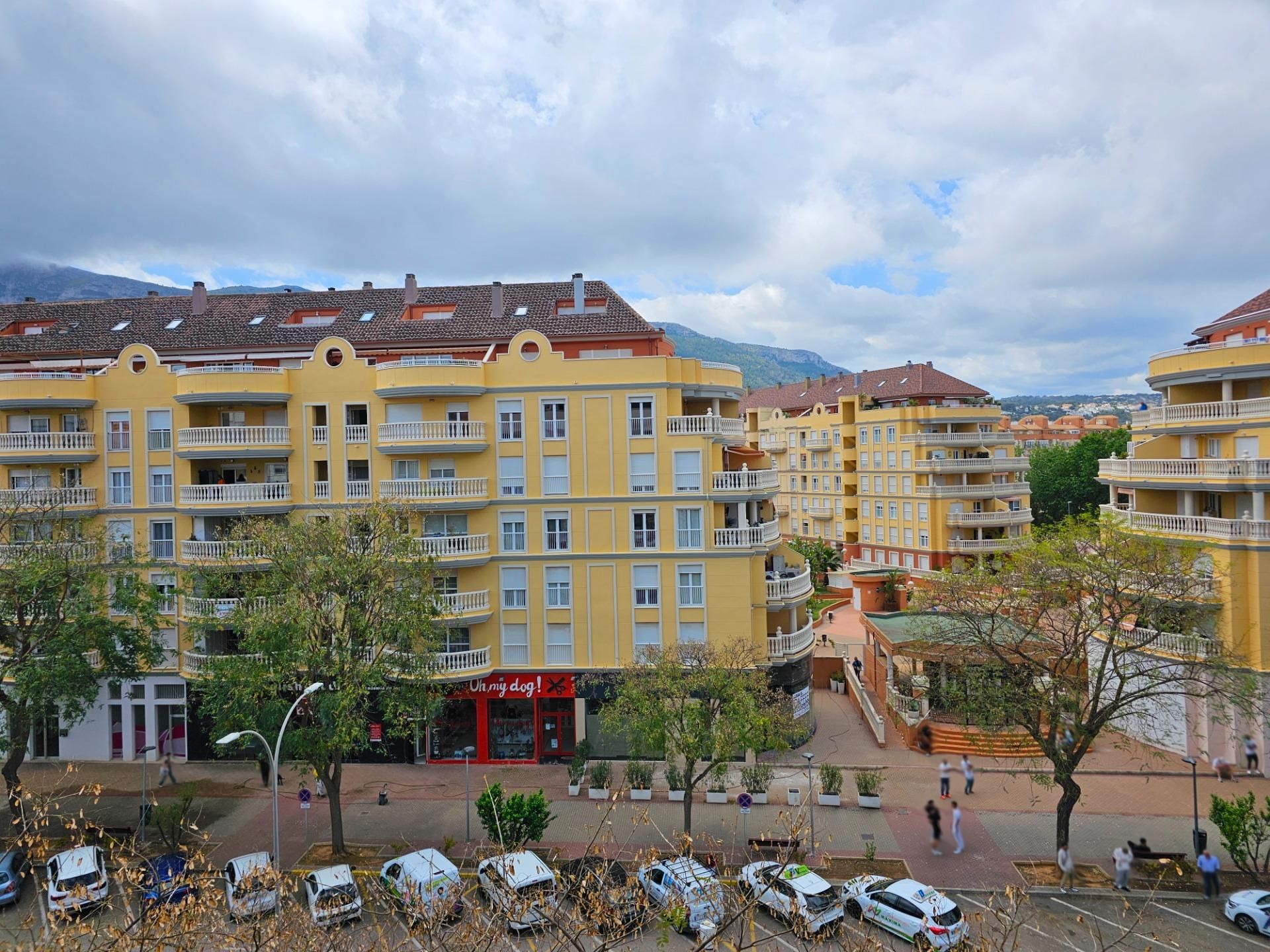 Piso en venta en Avenida Avenida de Juan Chabas, 3, Saladar