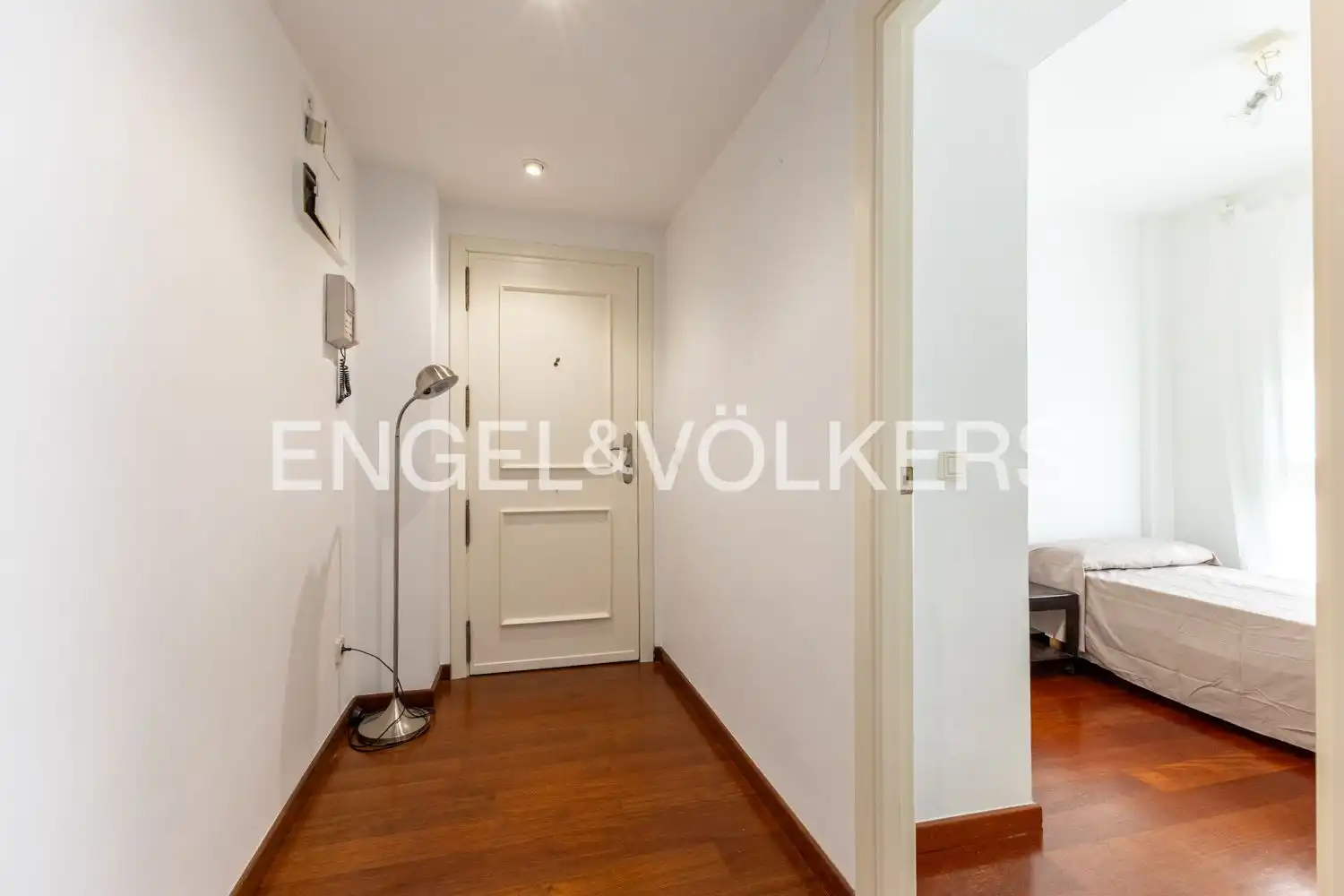 Piso en venta en Valencia con Aire acondicionado, Calefacción y Parquet