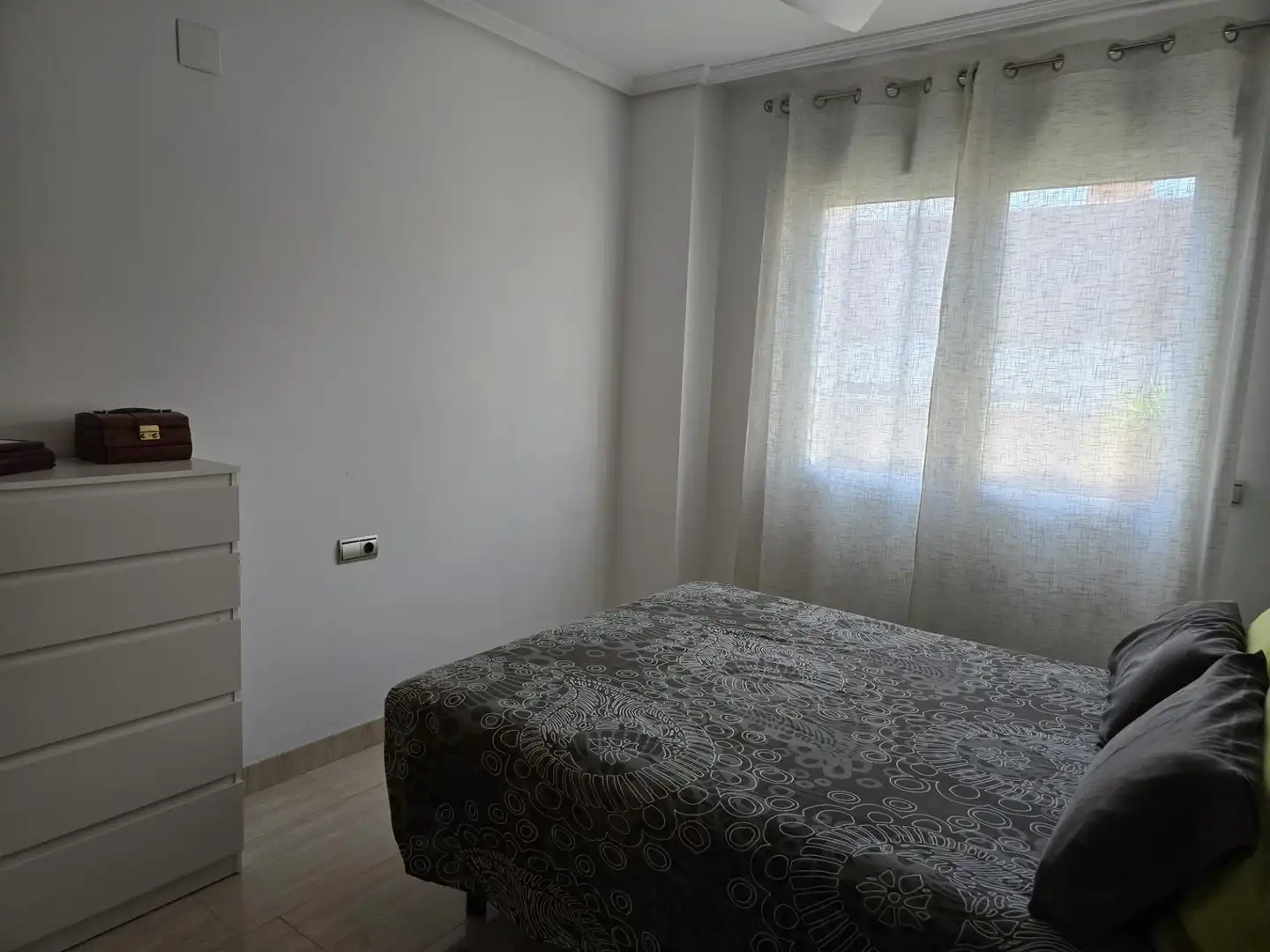 Bedroom of Flat for sale in Córdoba  with Air Conditioner, Terrace and Storage room