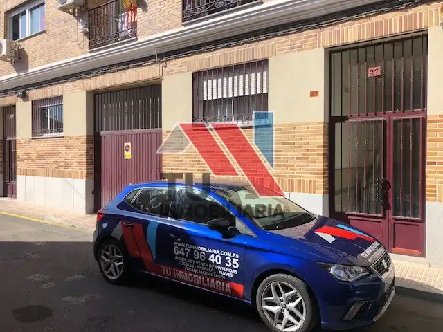 Vista exterior de Piso en venta en Fuensalida con Aire acondicionado, Calefacción y Parquet