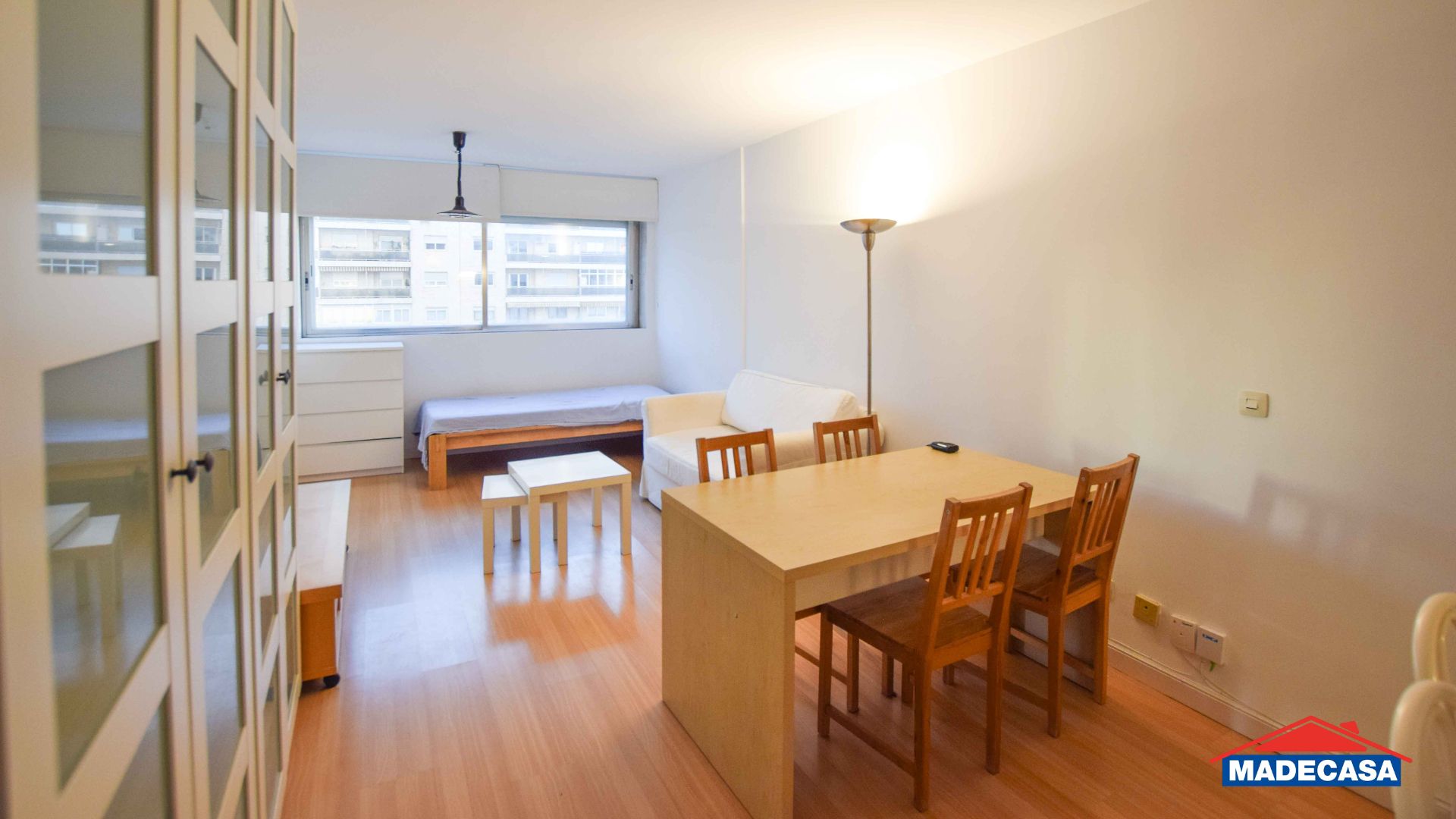 Dormitori de Estudi de lloguer en  Madrid Capital amb Calefacció, Moblat i Rentadora