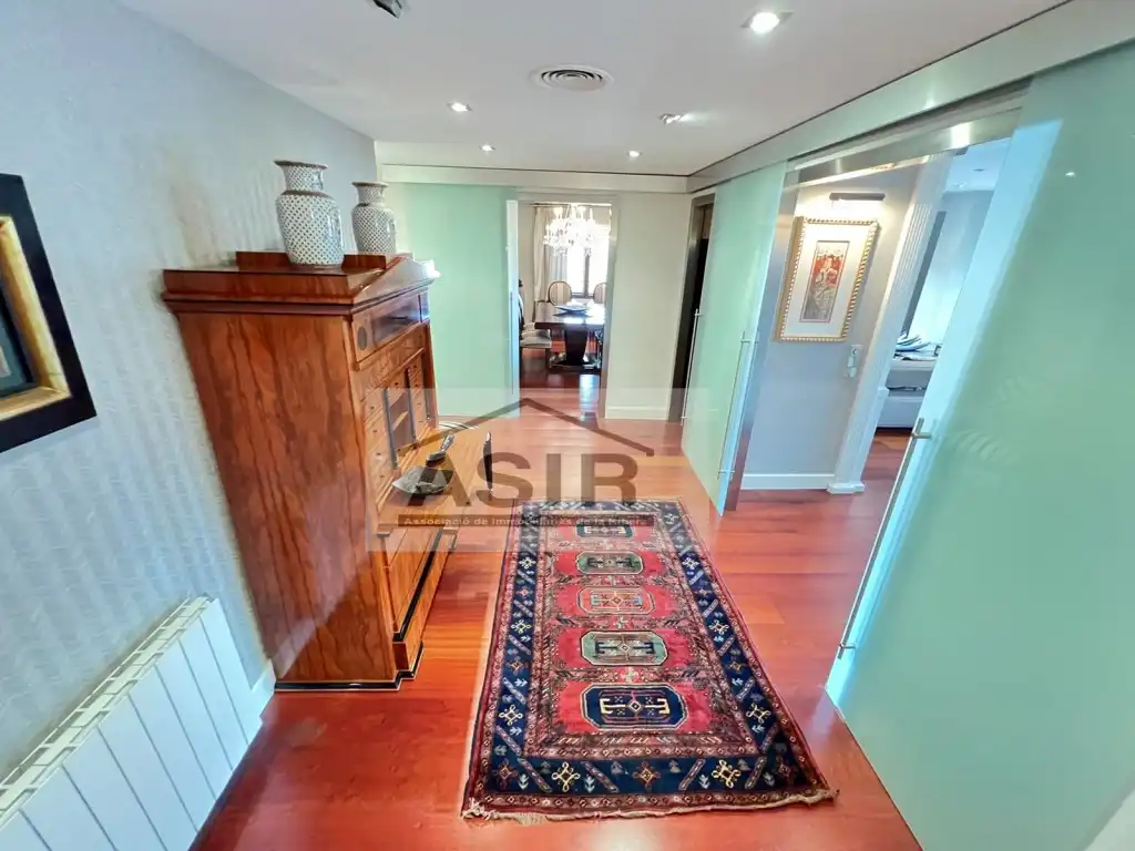 Flat for rent in Plaza Major, Centre