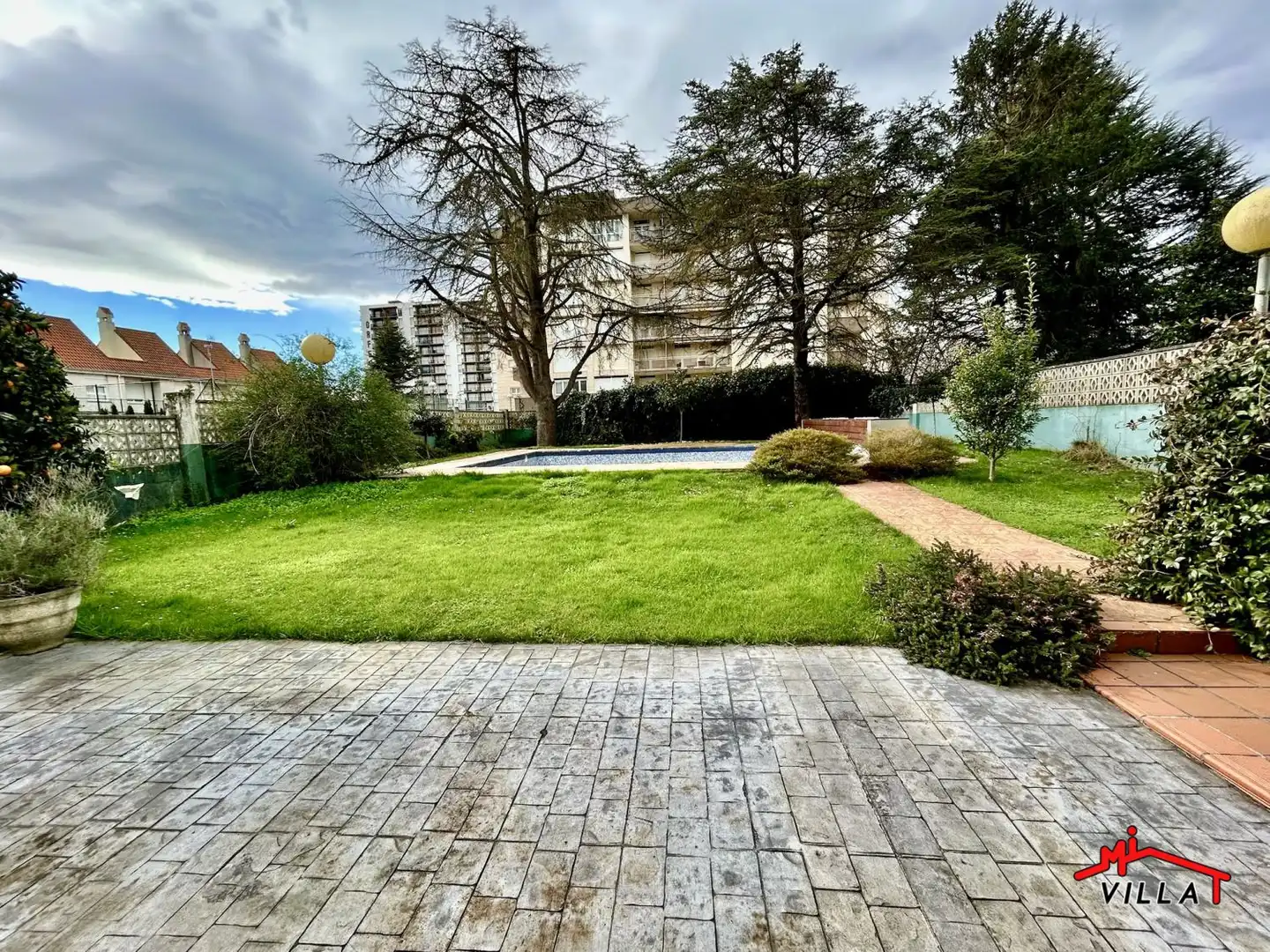 Garten von Haus oder Chalet zum Verkauf in Laredo mit Heizung und Terrasse