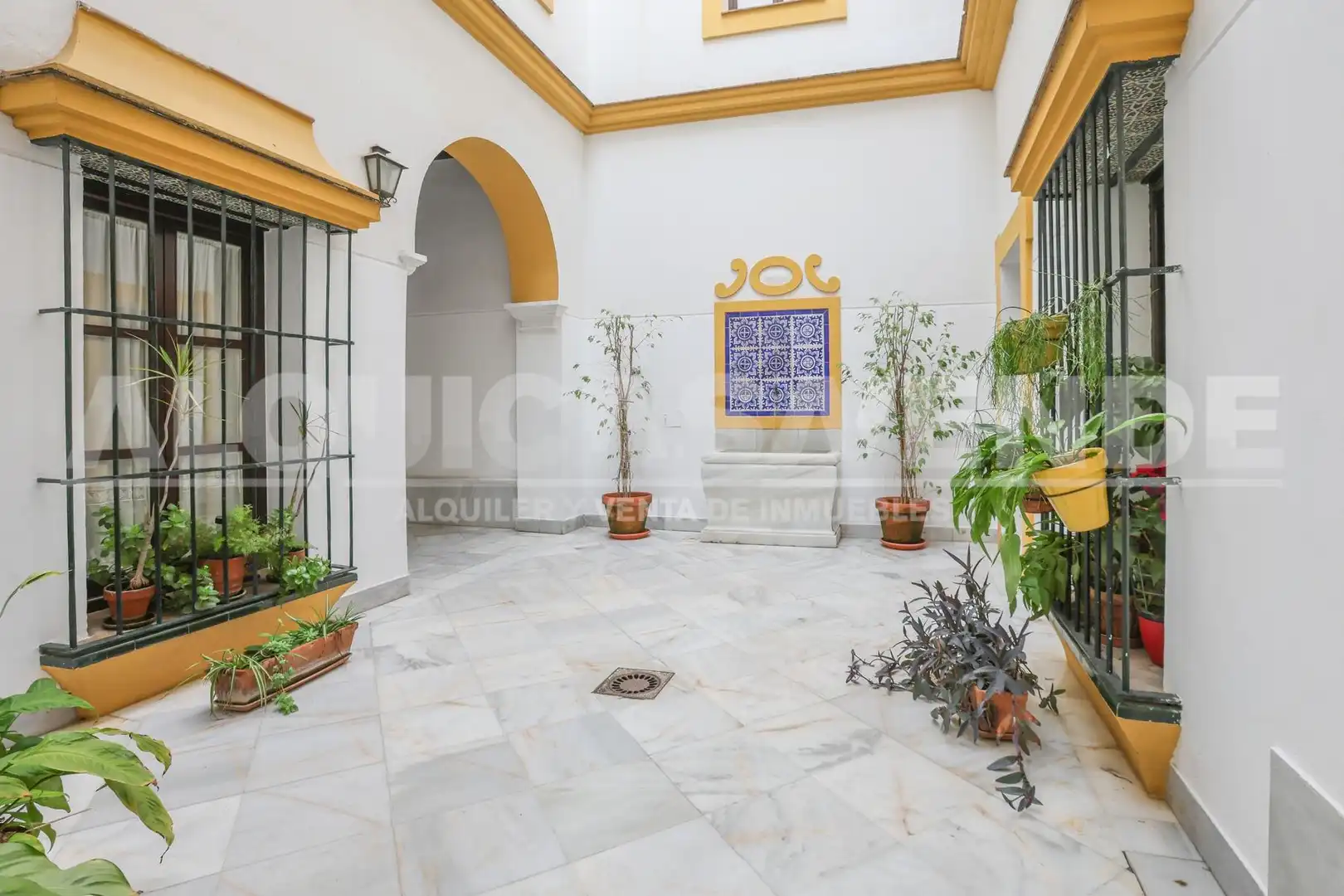 Apartament amb terrassa de lloguer a Casco Antiguo, imagen 32