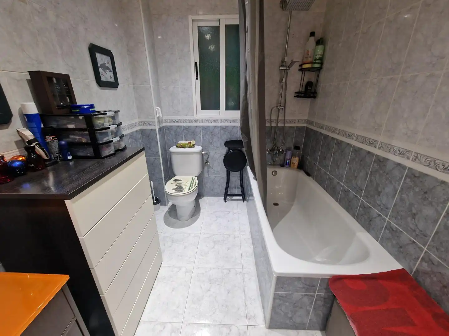 Badezimmer von Einfamilien-Reihenhaus zum Verkauf in Águilas mit Klimaanlage, Privatgarten und Terrasse