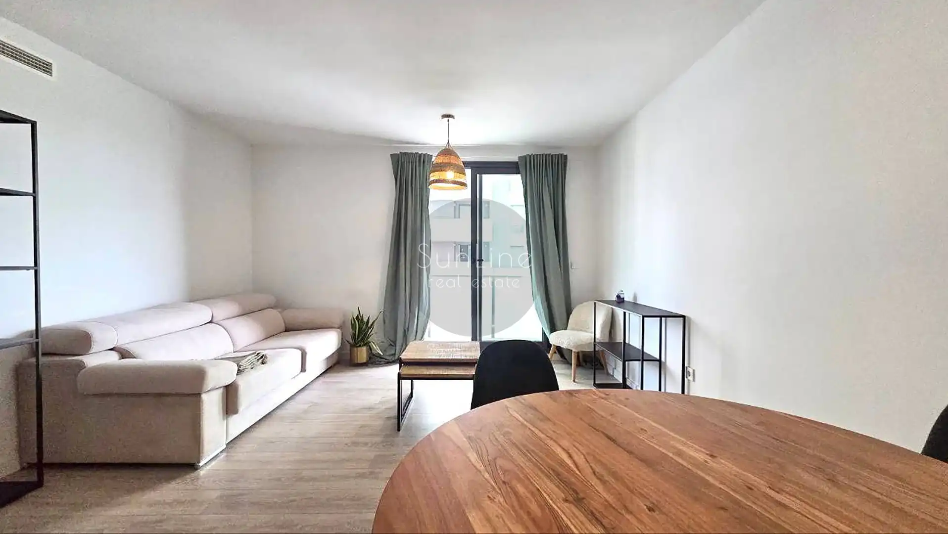 Sala de estar de Piso de alquiler en Valencia con Aire acondicionado, Terraza y Trastero