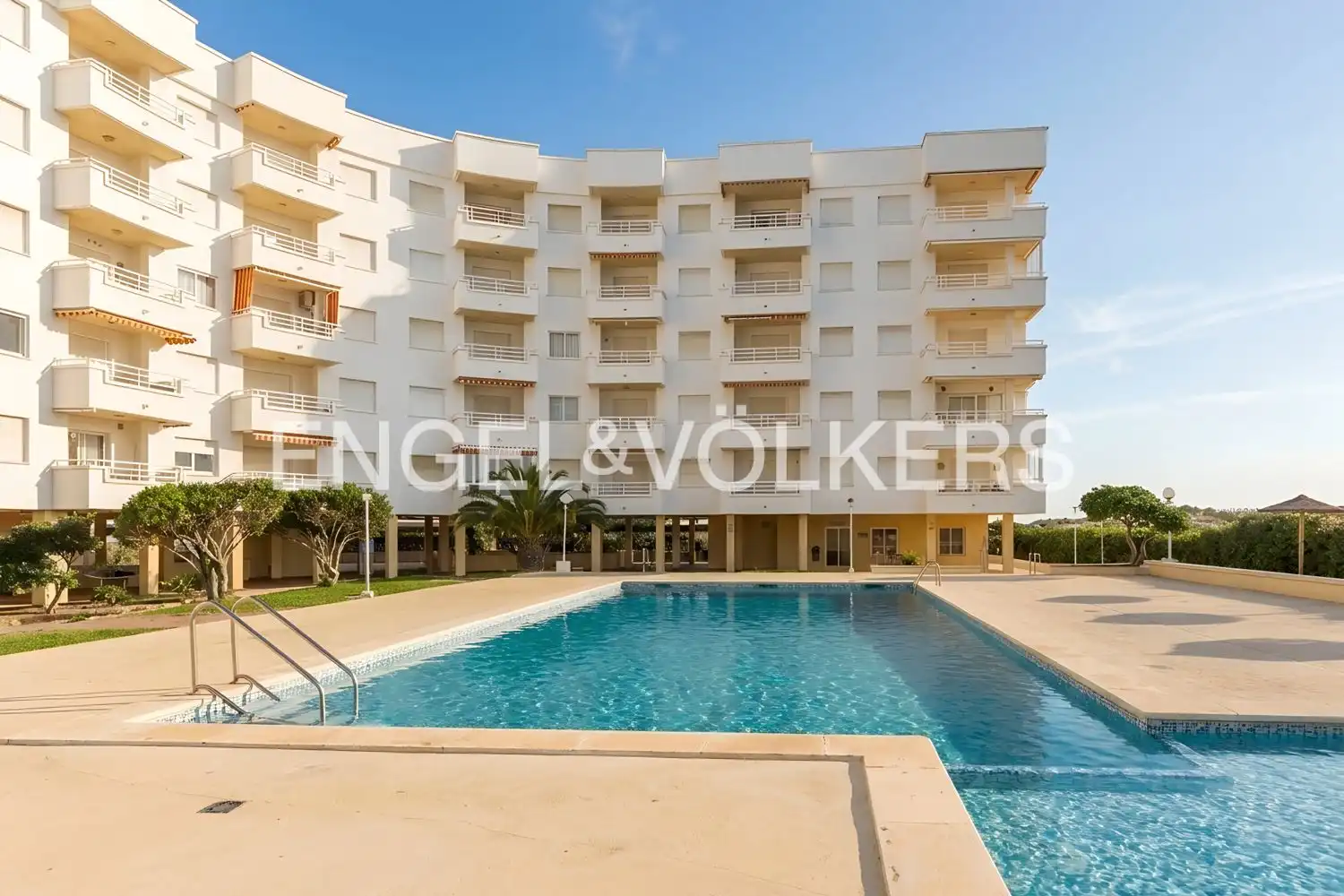 Piscina de Piso en venta en Sueca con Calefacción, Terraza y Piscina
