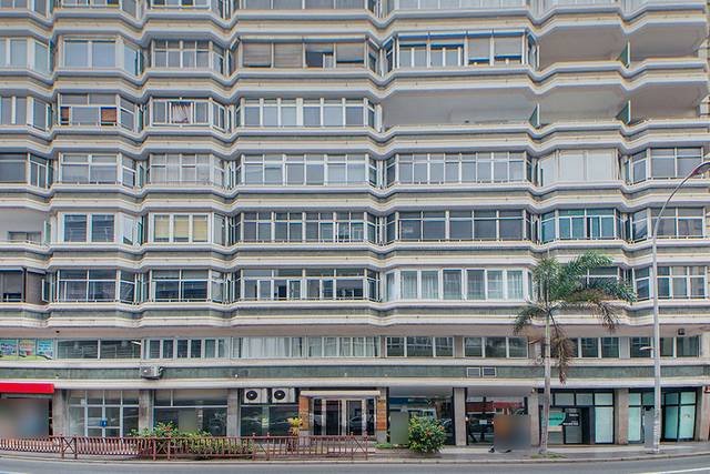 Local comercial en Alquiler en Av Rafael Cabrera en Triana